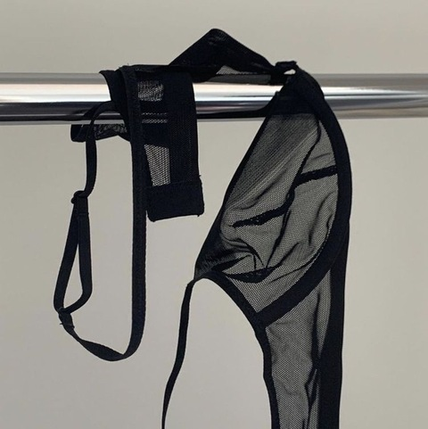 Lily @lilywills23 cover picture