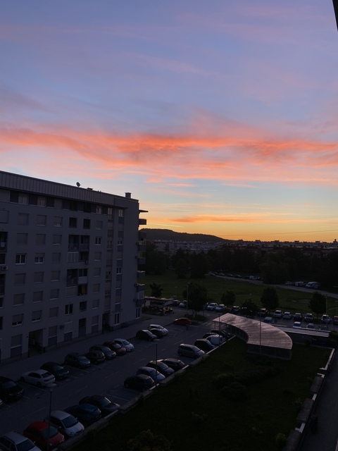 Ines Radović @lilzmiki420 cover picture