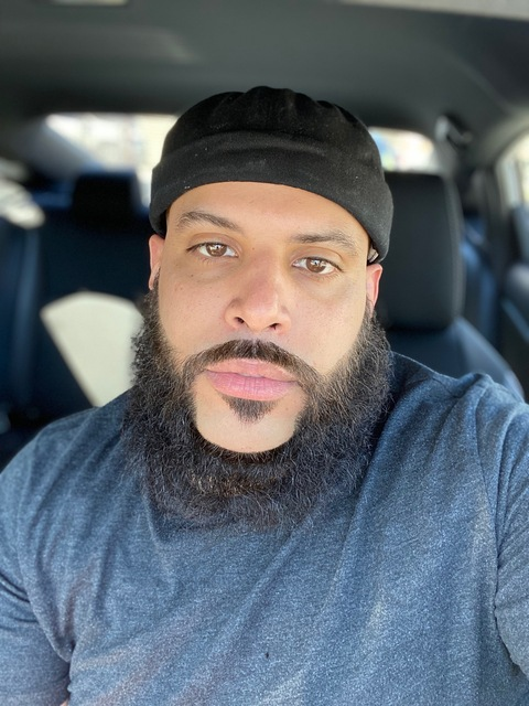 Edward Vasquez @littlebiggie89 cover picture