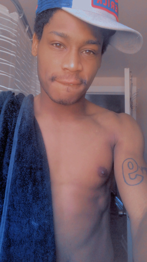 GirlThatsLitty @littygetbusy cover picture