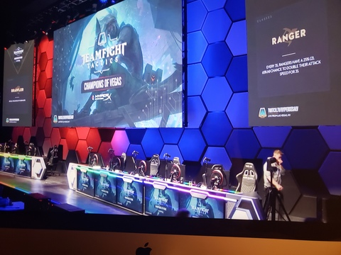 Lloyd @lloyd cover picture