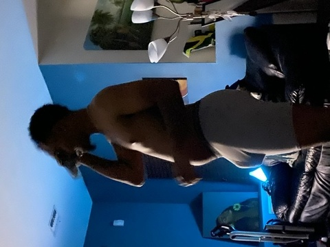 ToneRose @looktonebone cover picture