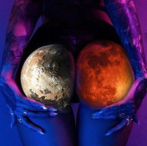 Megan Gee @lovelymegangee cover picture