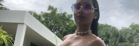 Lucy Mendoza @lucymendozavip cover picture