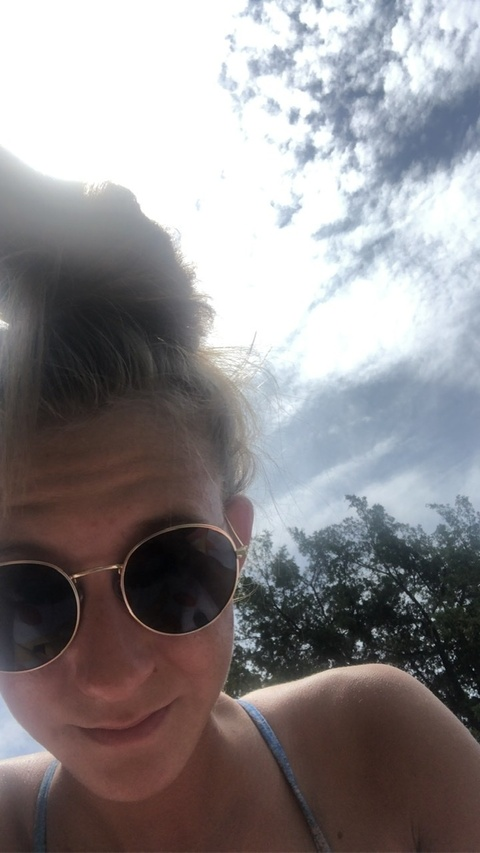 Lulus @lululemon1 cover picture