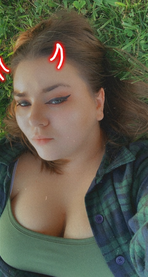 Lumberjack Mommy @lumberjackflash cover picture