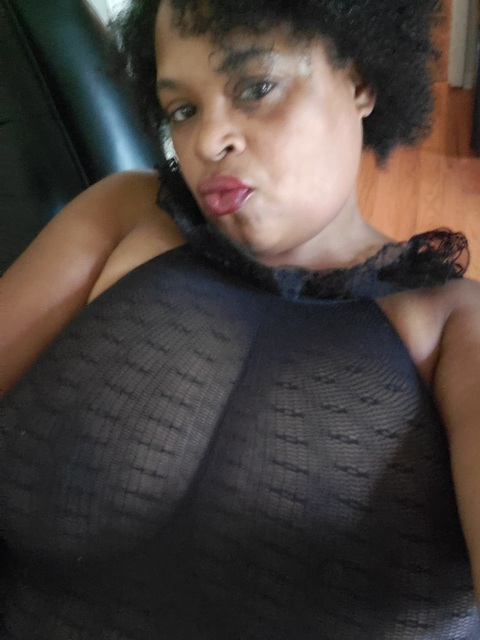 Byrd @luvlylilly cover picture