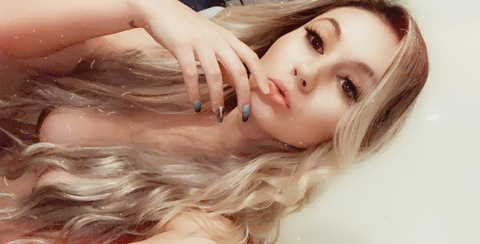 lyssi marie @lyssichu cover picture