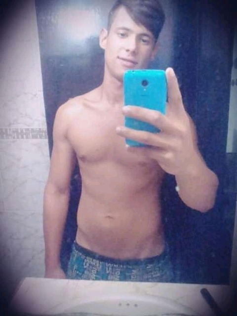 María @marivibarrios cover picture