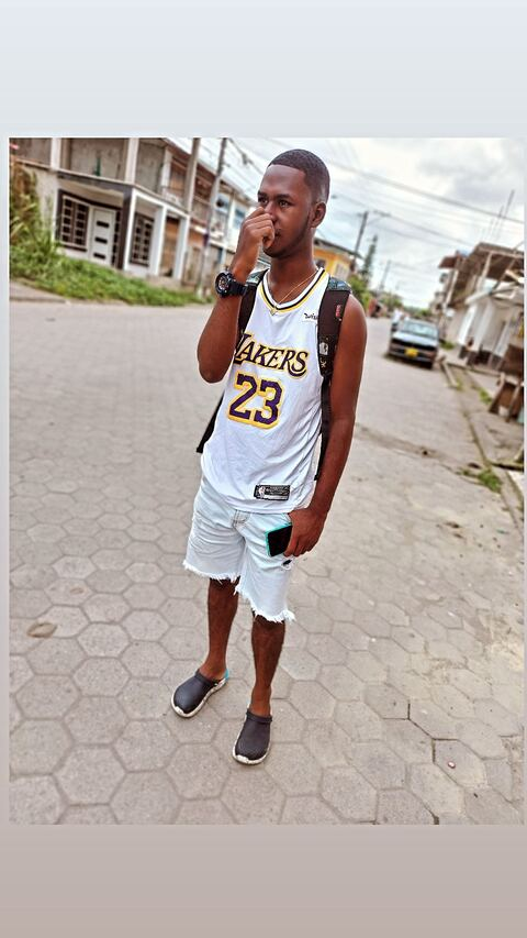 andres marquinez @marquinez cover picture