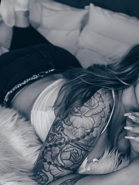 May-Lee @may-lee cover picture