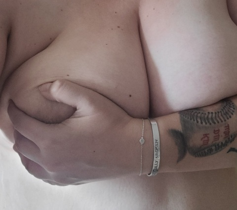 Megan R Martin @megmartin1982 cover picture