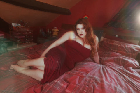 Megan Marie @megvnmvrie cover picture