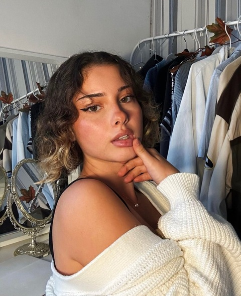 Mejsii @mejsii cover picture