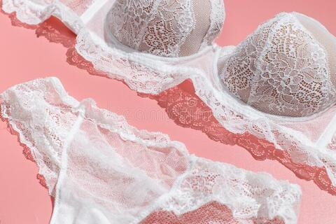 Melani 💋 @melanievans1 cover picture