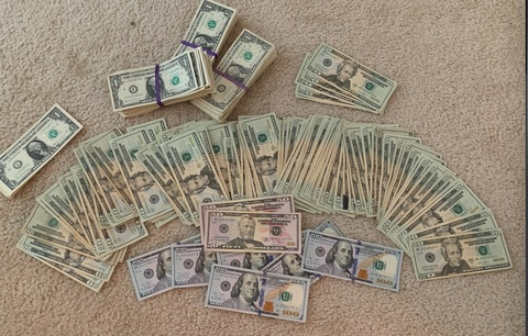 Mia @miathefantasyy cover picture