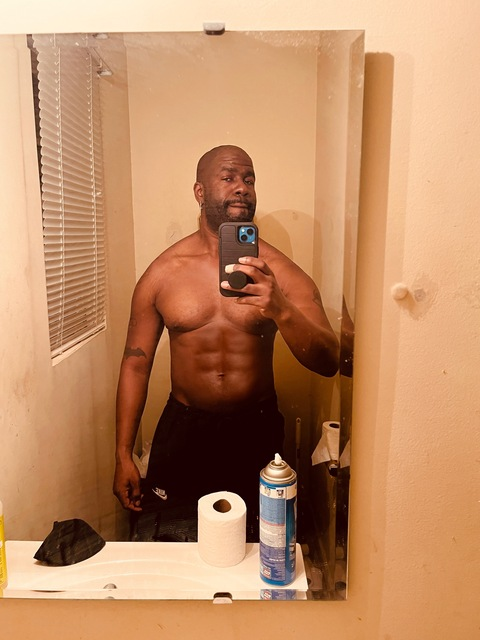 u5254873 @mike83d cover picture