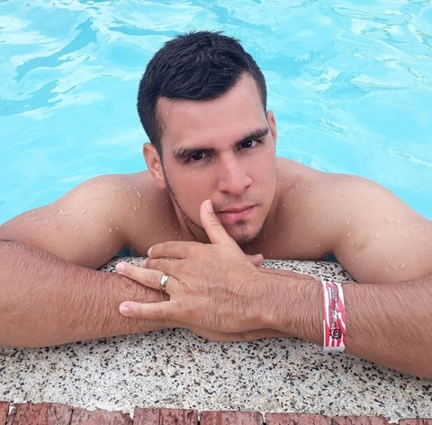 1mikelopez @mike_7777 cover picture