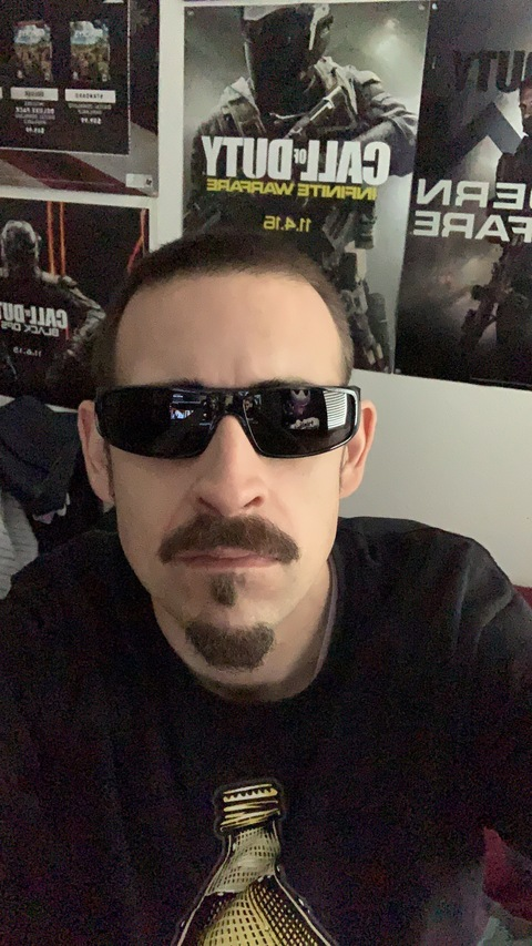 Michael @mikey4206969 cover picture