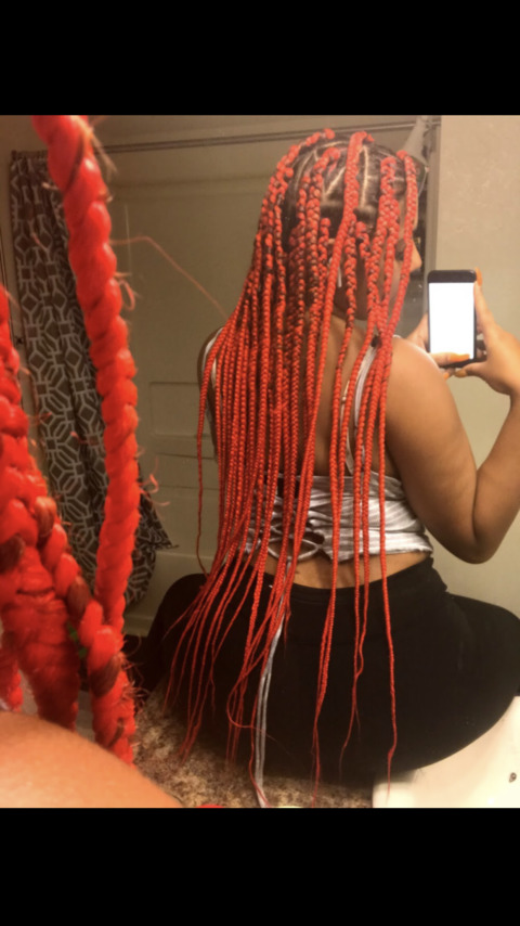 miracle @miraaaclee.e cover picture