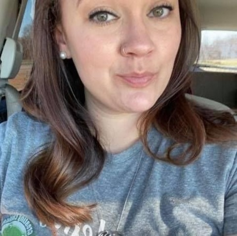 Brunette beauty 💦 @misskentucky cover picture