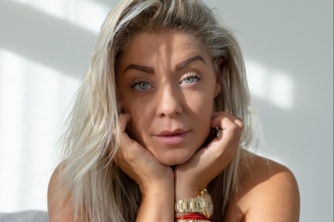 Miss Mia Fit @missmiafit cover picture