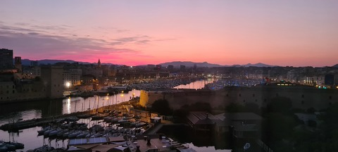 Peach 👑 @misspeach cover picture