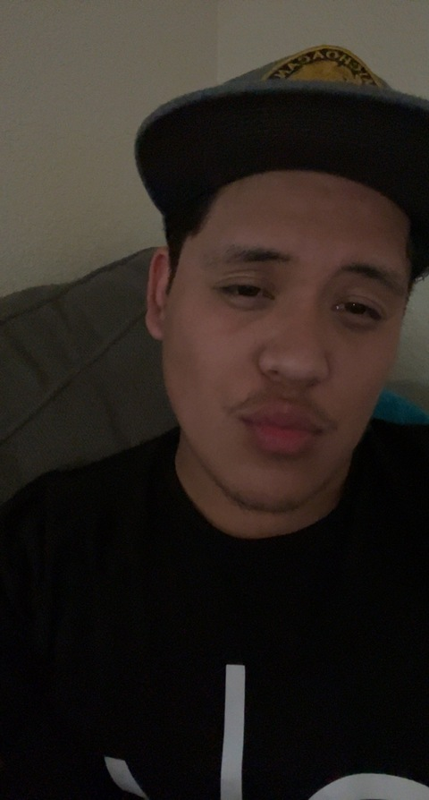 😏teaser @misterbunny19 cover picture