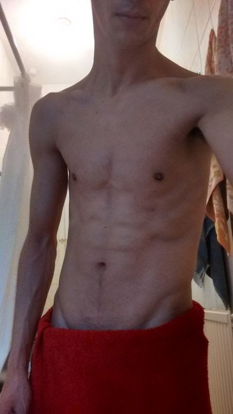 Mmmickey @mmmickey cover picture