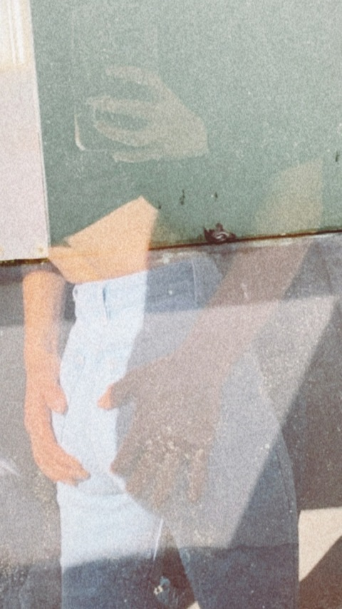 moaning mini @moaningmini cover picture