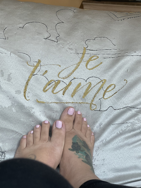 Msprettytoes @msprettytoes0521 cover picture