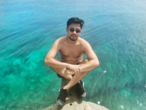 James Magallon @naturista cover picture