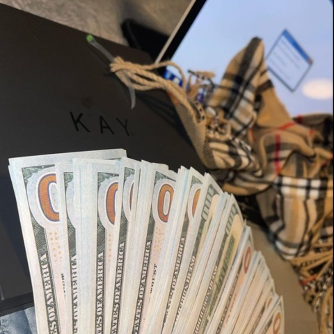 nâz @naz1n1 cover picture