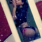 nicole4 Profile Picture