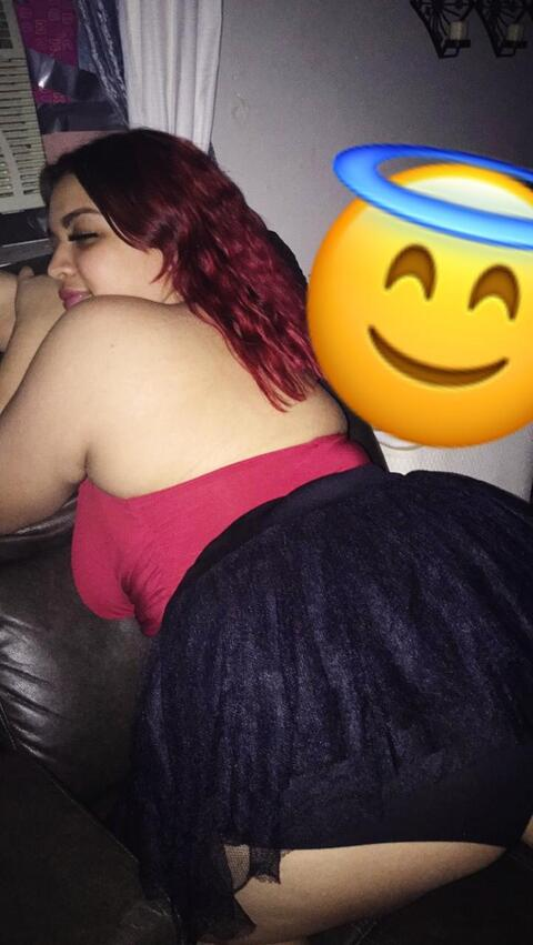 Stephanie Llanes @nikki33 cover picture