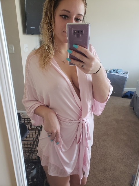 Notbeebs @notbeebs cover picture