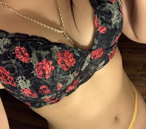 pauXlina @pauxlina06 cover picture