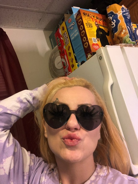 Shanaia Paquette @peachstreetshawty cover picture