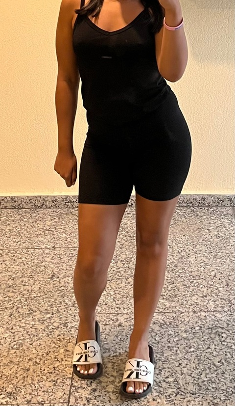 peachyyy212 @peachyyy212 cover picture