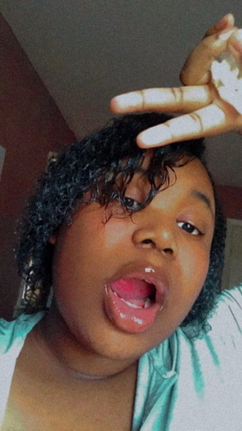 Miya @prettytittycommittee cover picture