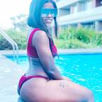 queenlebo Profile Picture