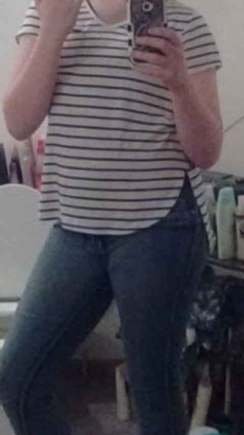 Kaitlin @r_2002 cover picture