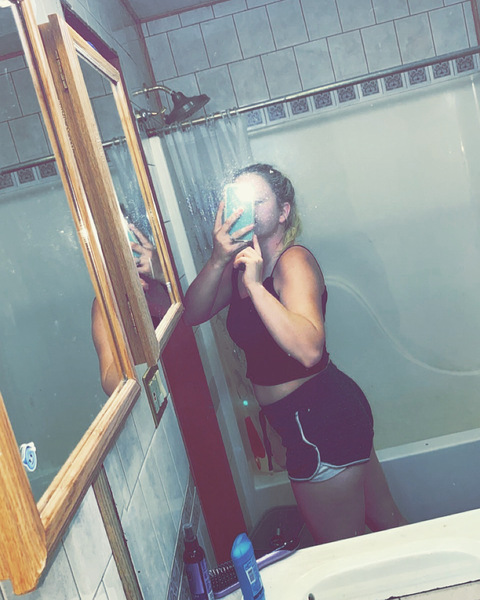 Margaret spangler @racing.midnight cover picture