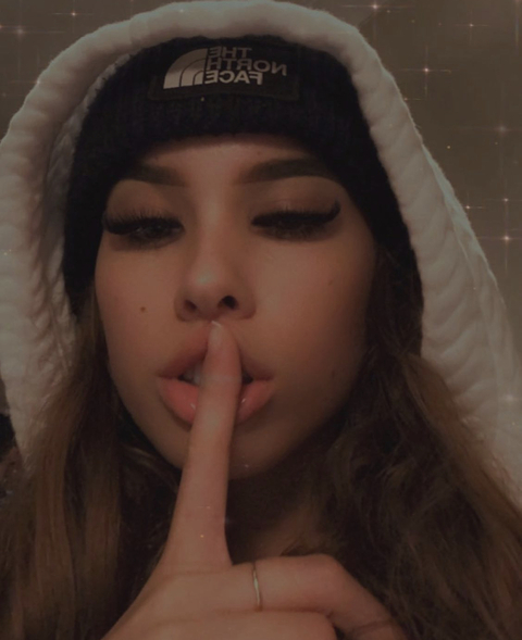 Romana keen @romanakeen cover picture