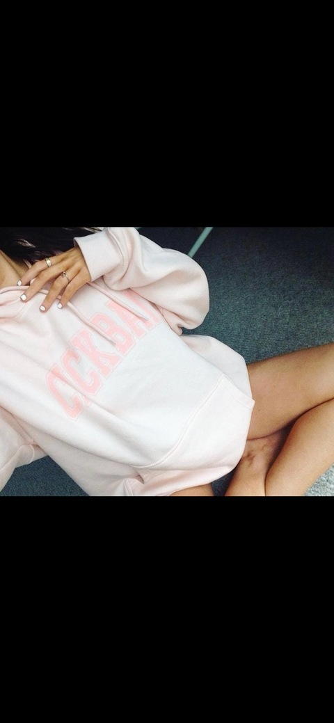 innocent little rose @rose.8 cover picture