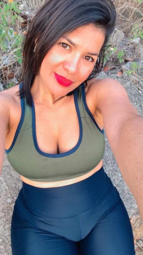 Rossanacgi @rossanacgi cover picture