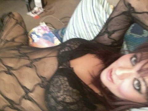 Roxy @roxzann cover picture