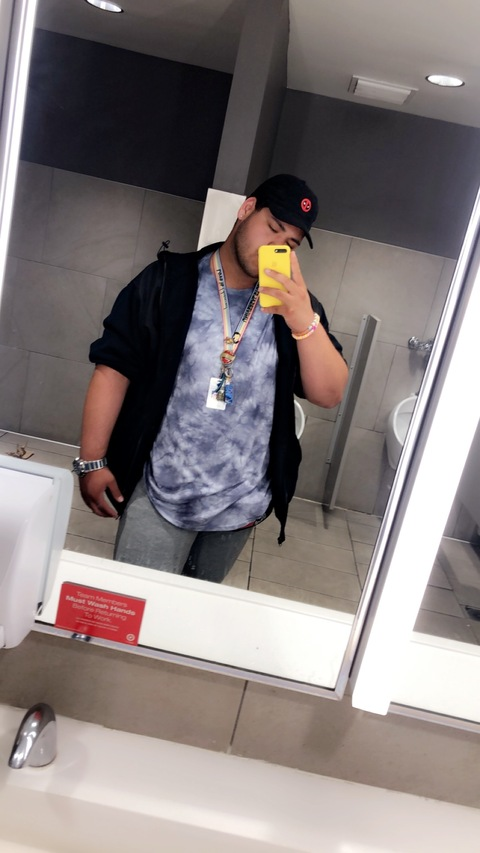 Joe @royalass cover picture