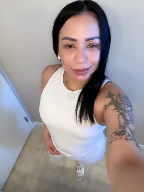 Roxana @rubimaria cover picture