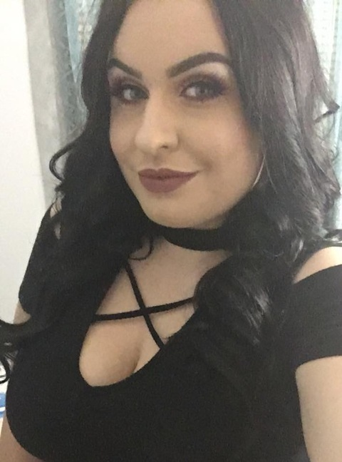 Savy @savybaby cover picture